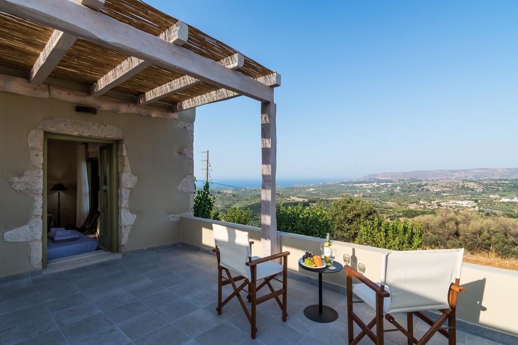 Traditional Stonebuilt Villa Leonanto, Only 5 Km From A Sandy Beach Kástellos Exterior foto
